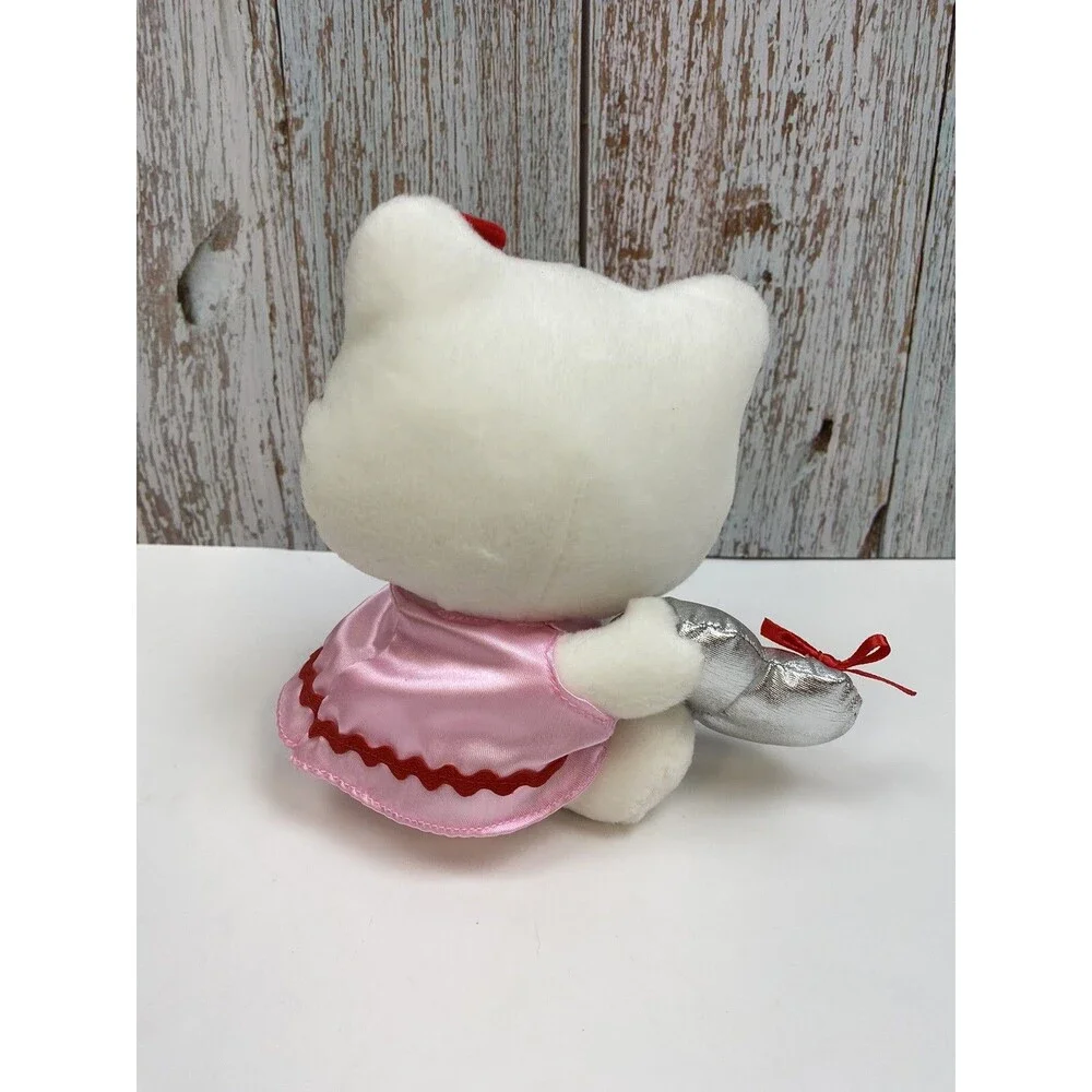 Hello Kitty Plush 2001 with Silver Heart Excellent Condition - 6